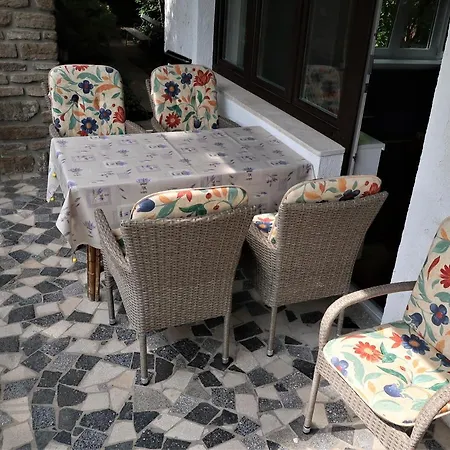 Сasa de vacaciones Váralja *